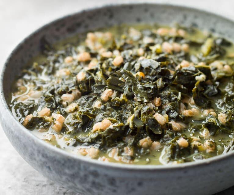 Farro and Cabbage Tuscan Soup