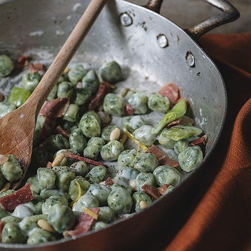 Green Gnocchi with Prosciutto and Bechamel